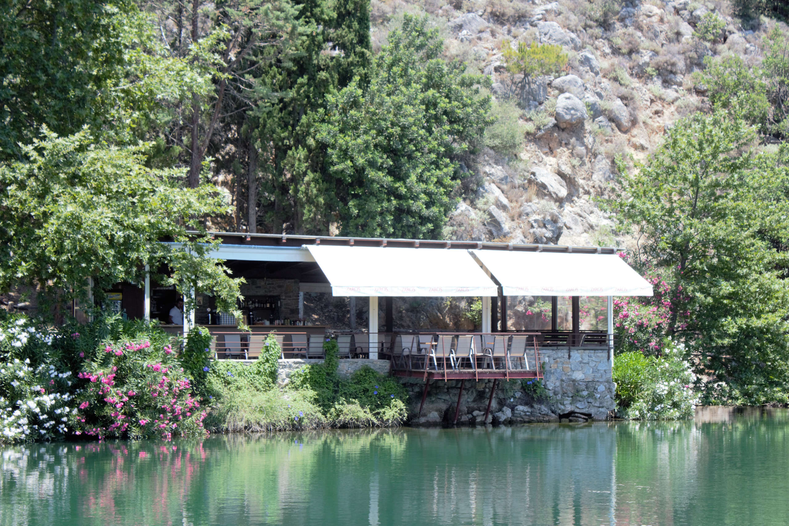 Zaros Taverne Limni